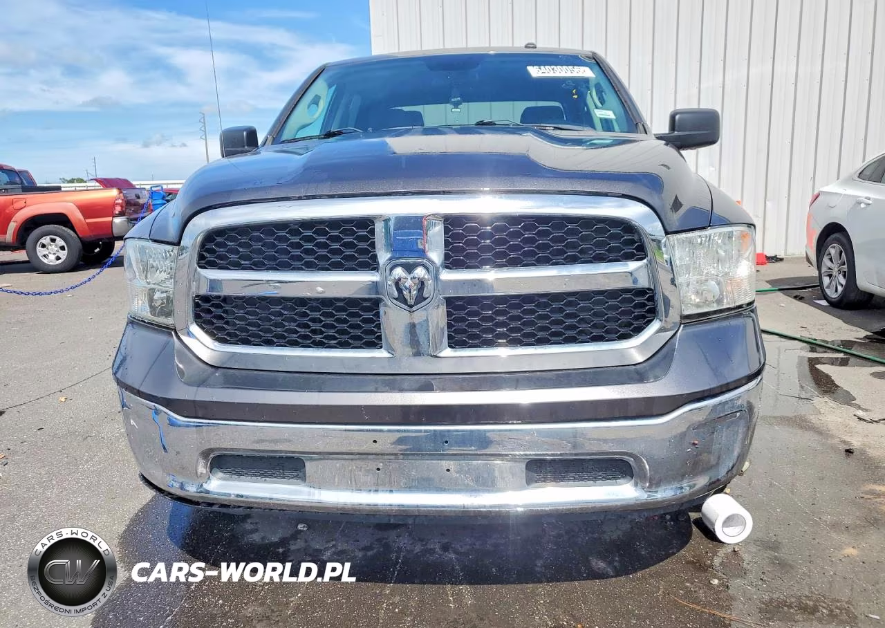 2021 Ram 1500 Classic Tradesman VIN:3C6RR6KG1MG595329 - 5