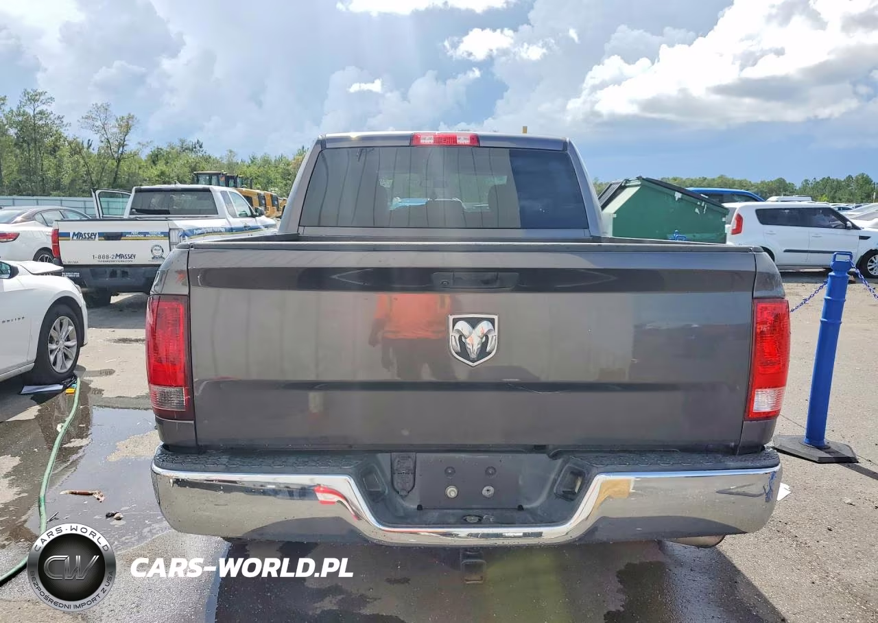 2021 Ram 1500 Classic Tradesman VIN:3C6RR6KG1MG595329 - 6