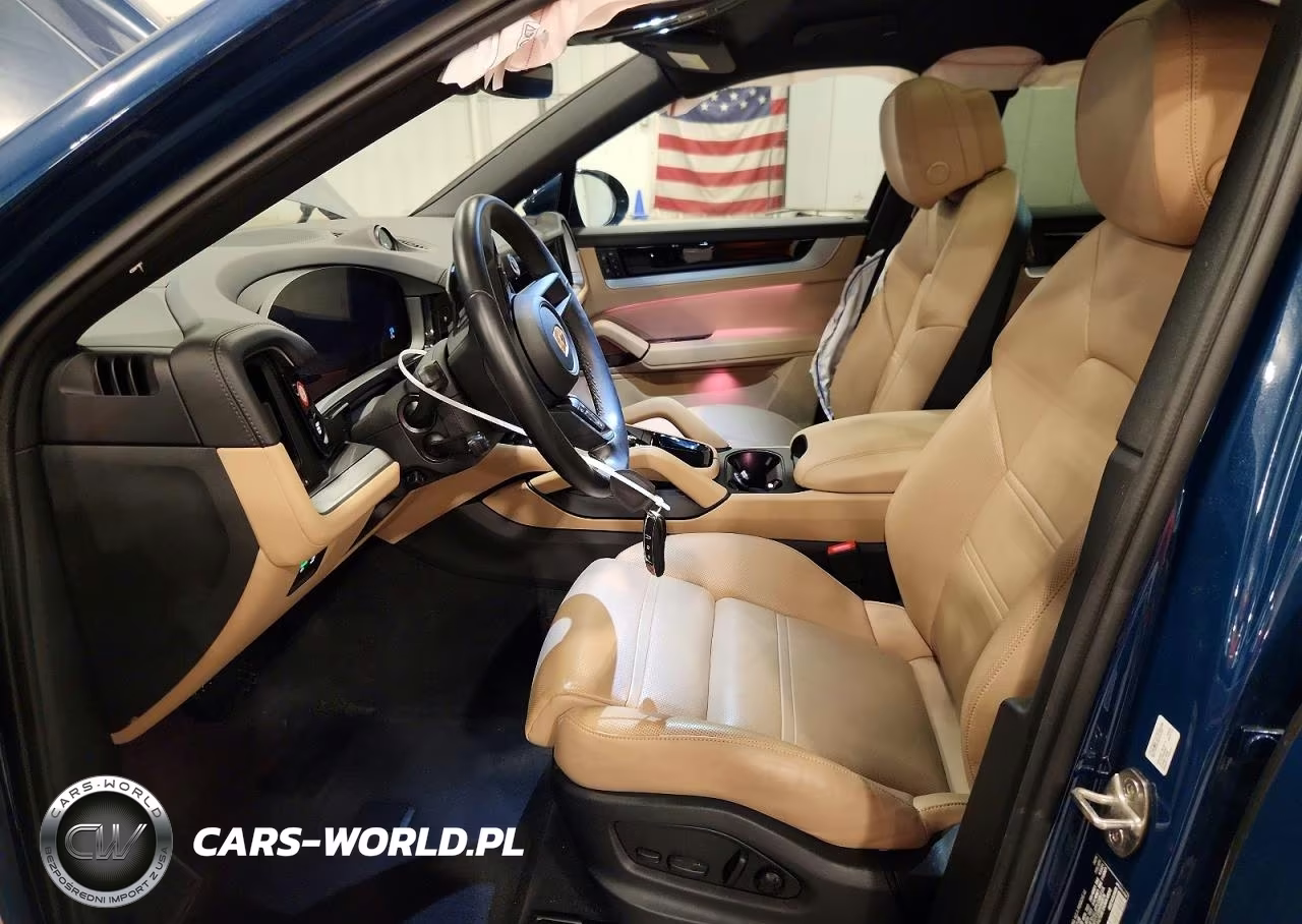 2024 Porsche Cayenne Coupe VIN:WP1BA2AY0RDA54635 - 7