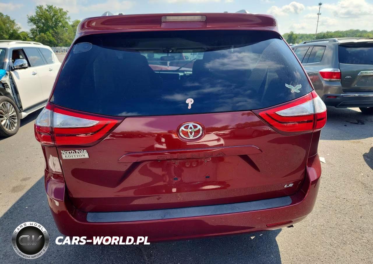 2017 Toyota Sienna Le VIN:5TDKZ3DC7HS849331 - 6