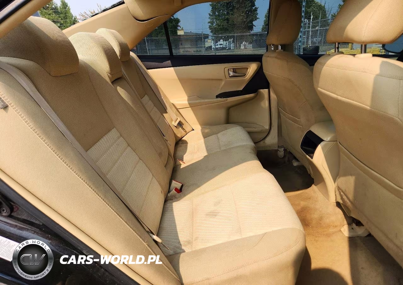 2015 Toyota Camry Le VIN:4T4BF1FK1FR467954 - 10