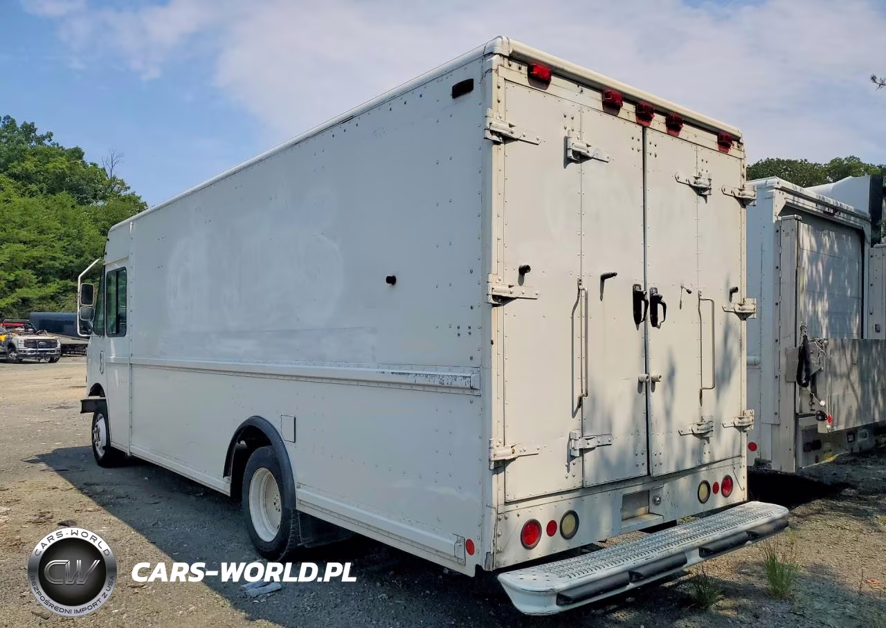2004 Freightliner Mt45 Chassis Delivery Truck VIN:4UZAANCP34CM43380 - 2
