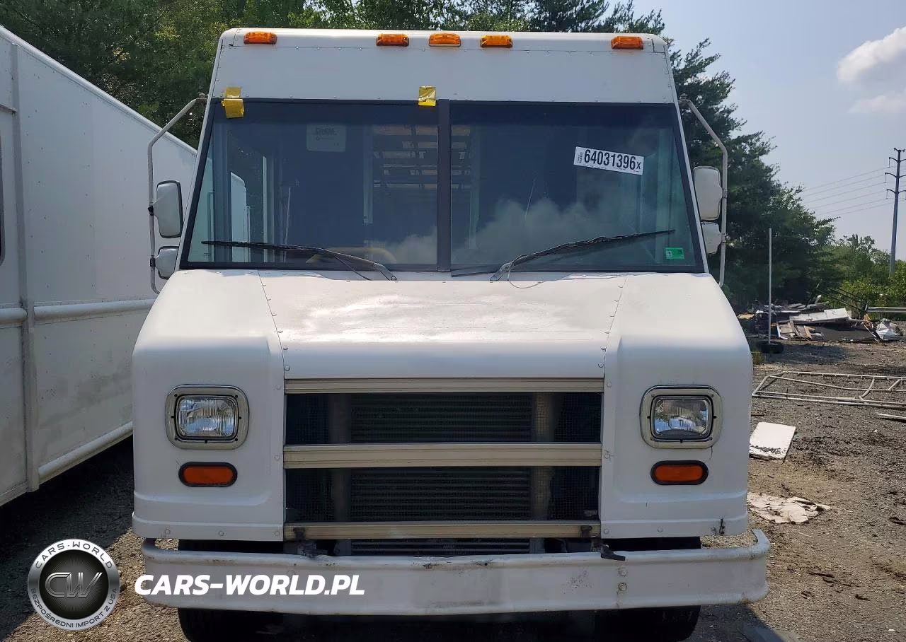 2004 Freightliner Mt45 Chassis Delivery Truck VIN:4UZAANCP34CM43380 - 5