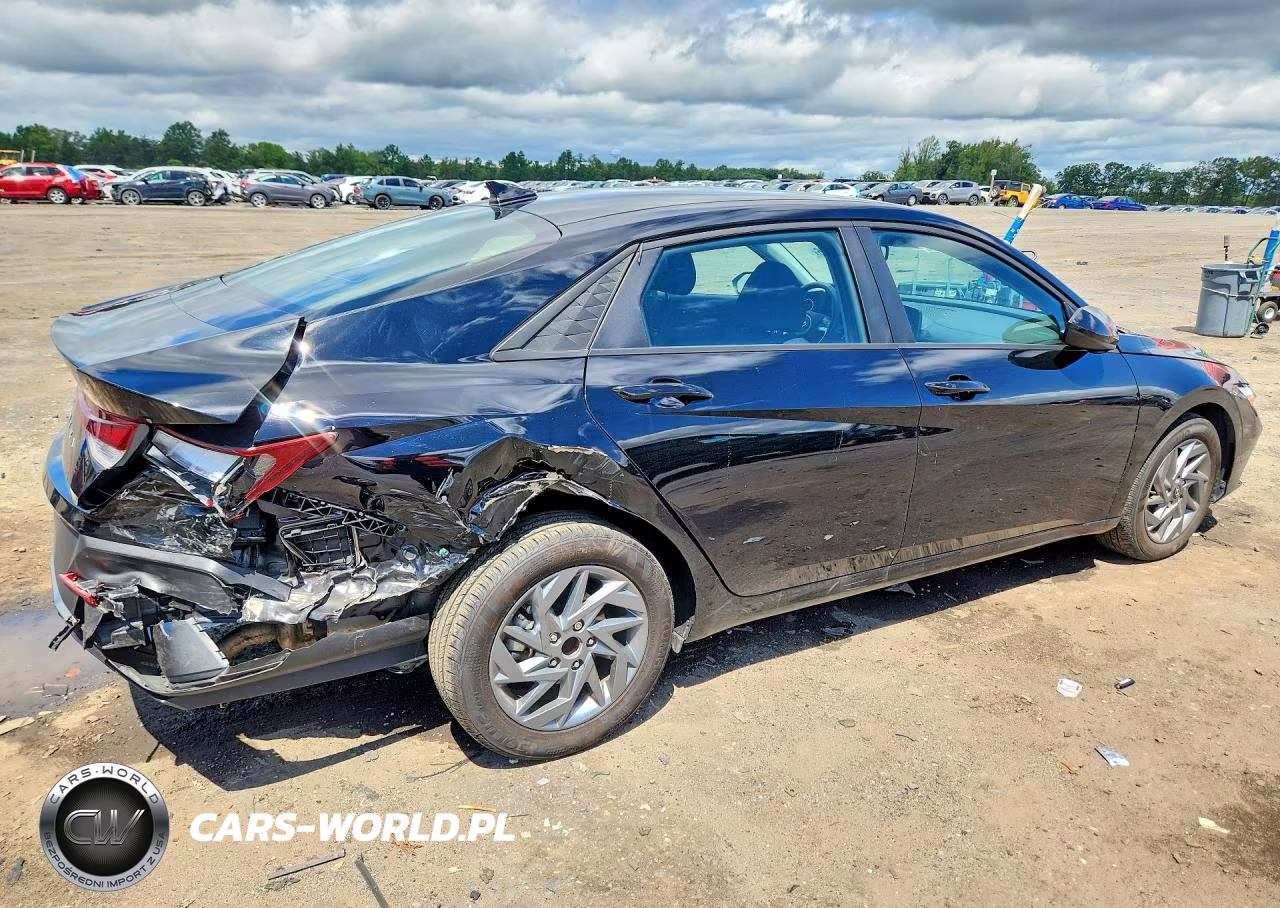 2024 Hyundai Elantra Sel VIN:KMHLM4DG6RU796528 - 3