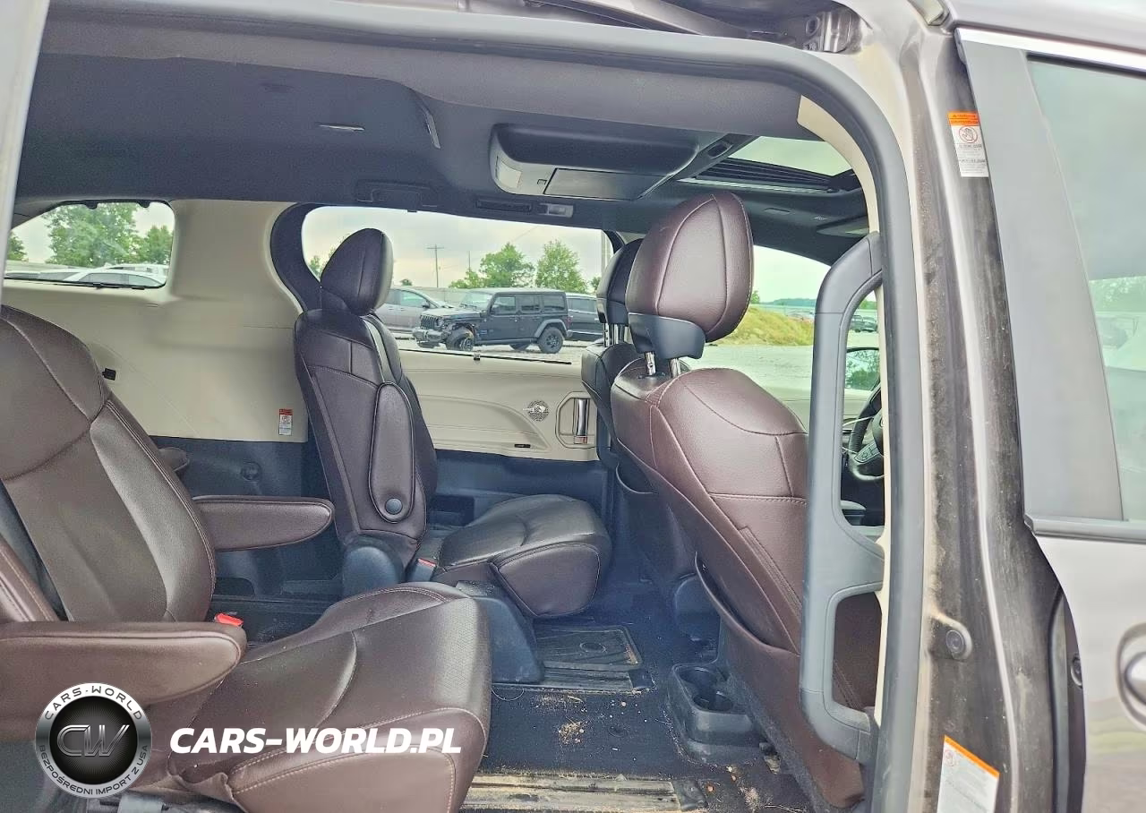 2021 Toyota Sienna Platinum 7-Passenger VIN:5TDESKFC1MS001819 - 11