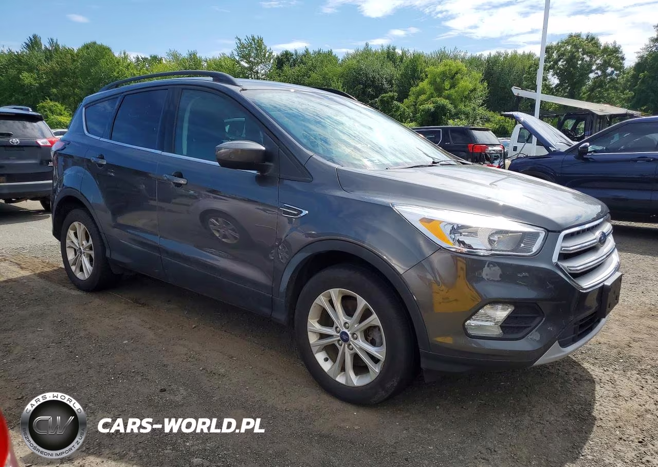 2018 Ford Escape Se VIN:1FMCU9GD9JUB92099 - 4