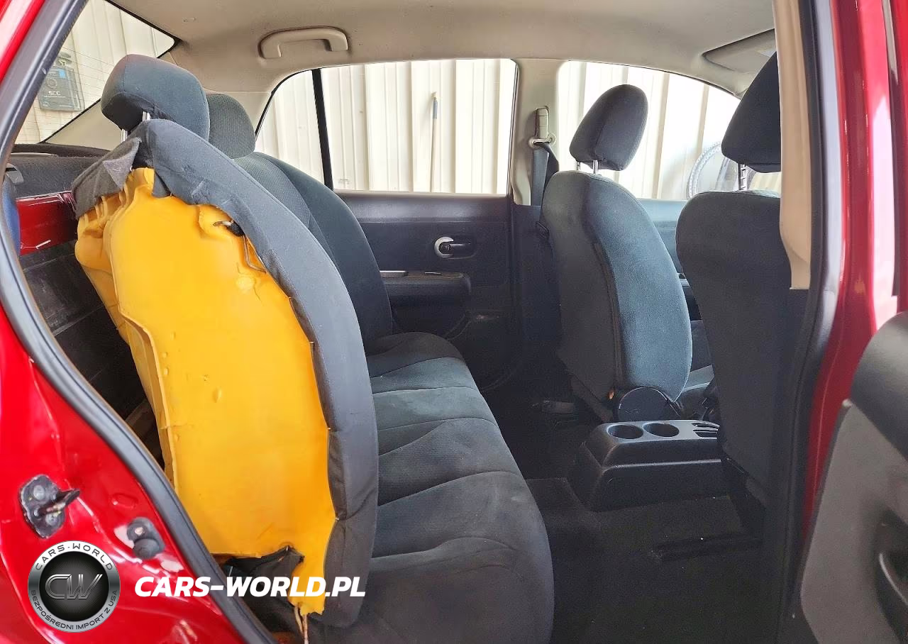 2010 Nissan Versa 1.8 S VIN:3N1BC1AP0AL381079 - 10