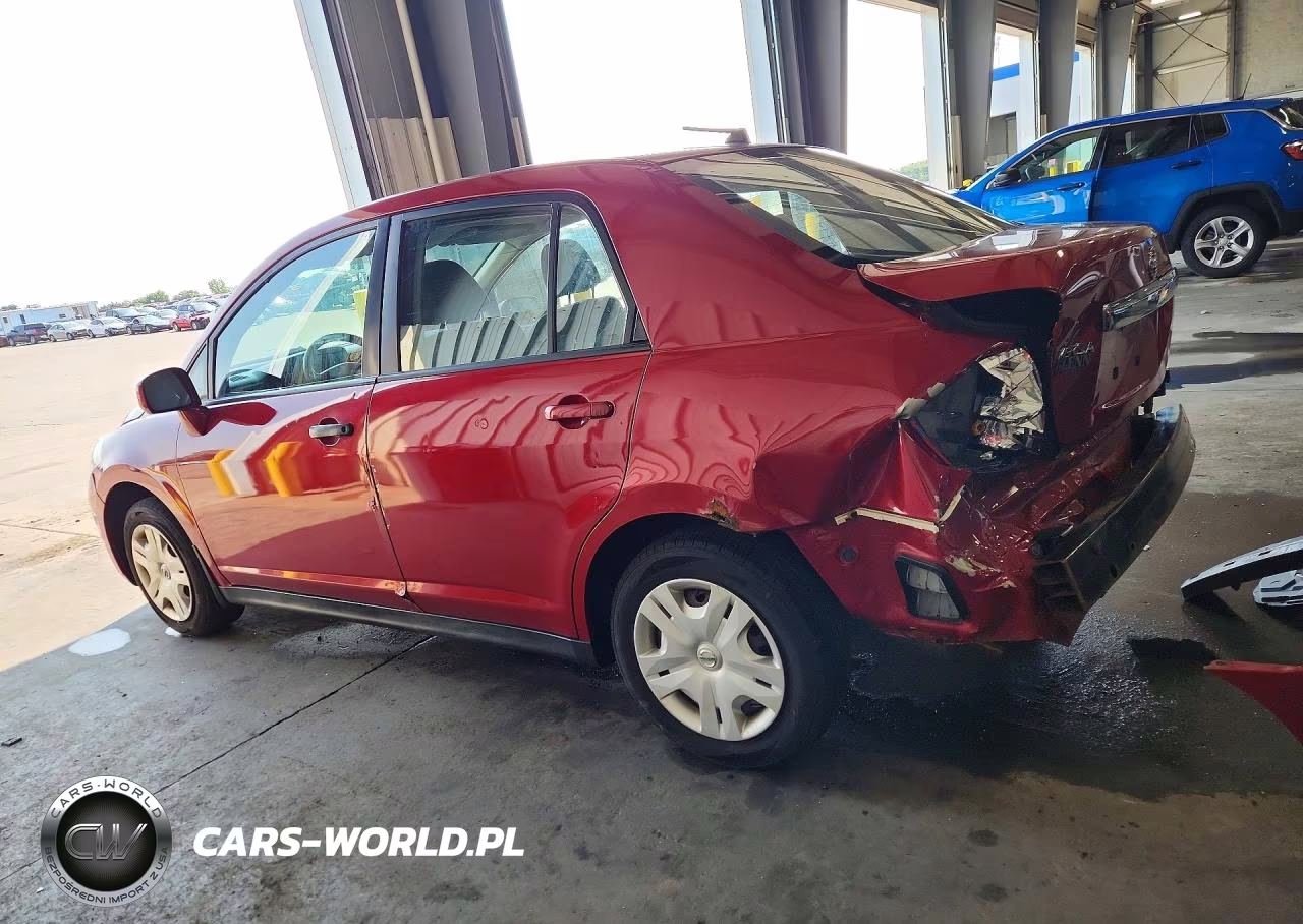 2010 Nissan Versa 1.8 S VIN:3N1BC1AP0AL381079 - 2
