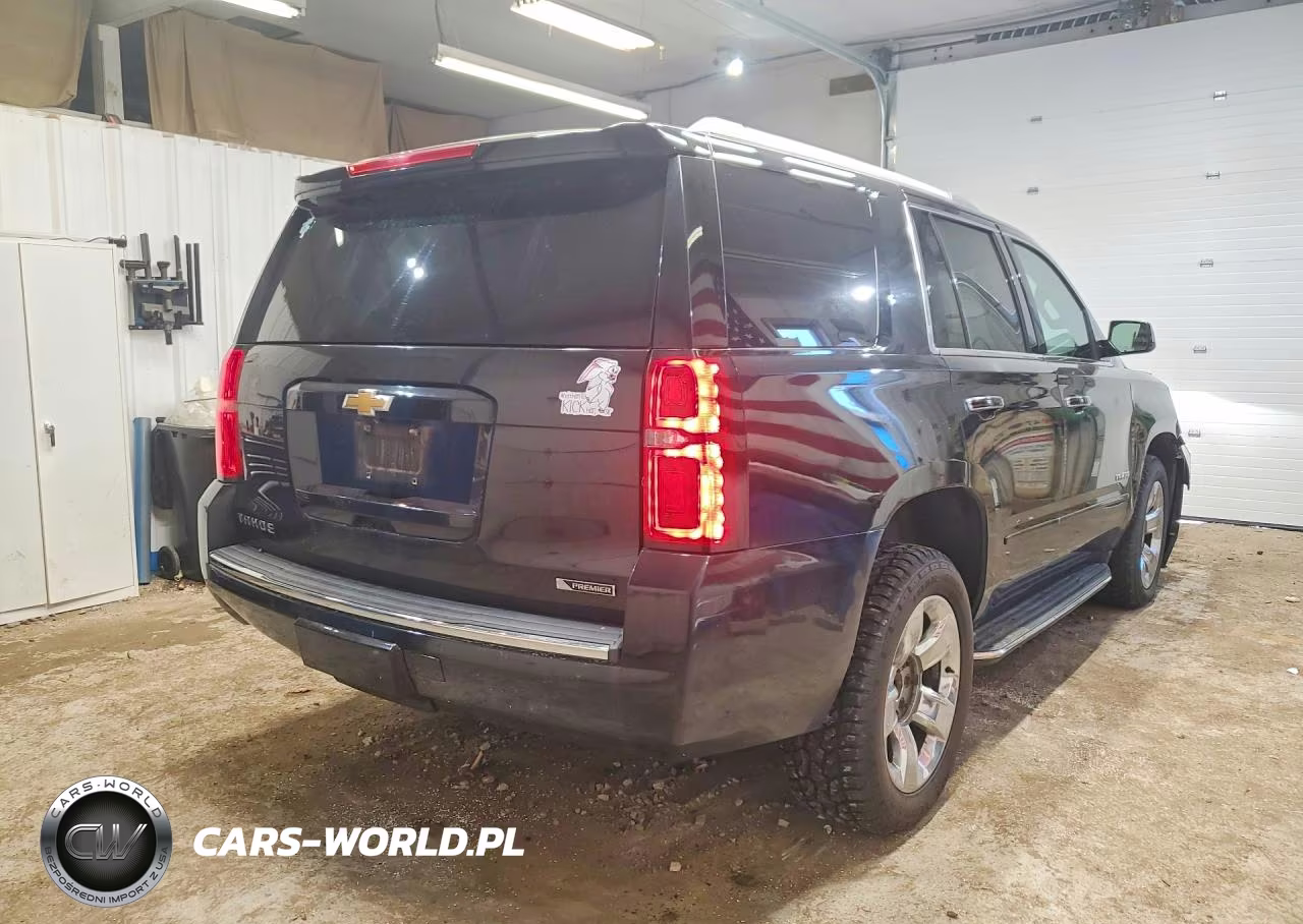 2017 Chevrolet Tahoe K1500 Premier VIN:1GNSKCKC0HR288175 - 3