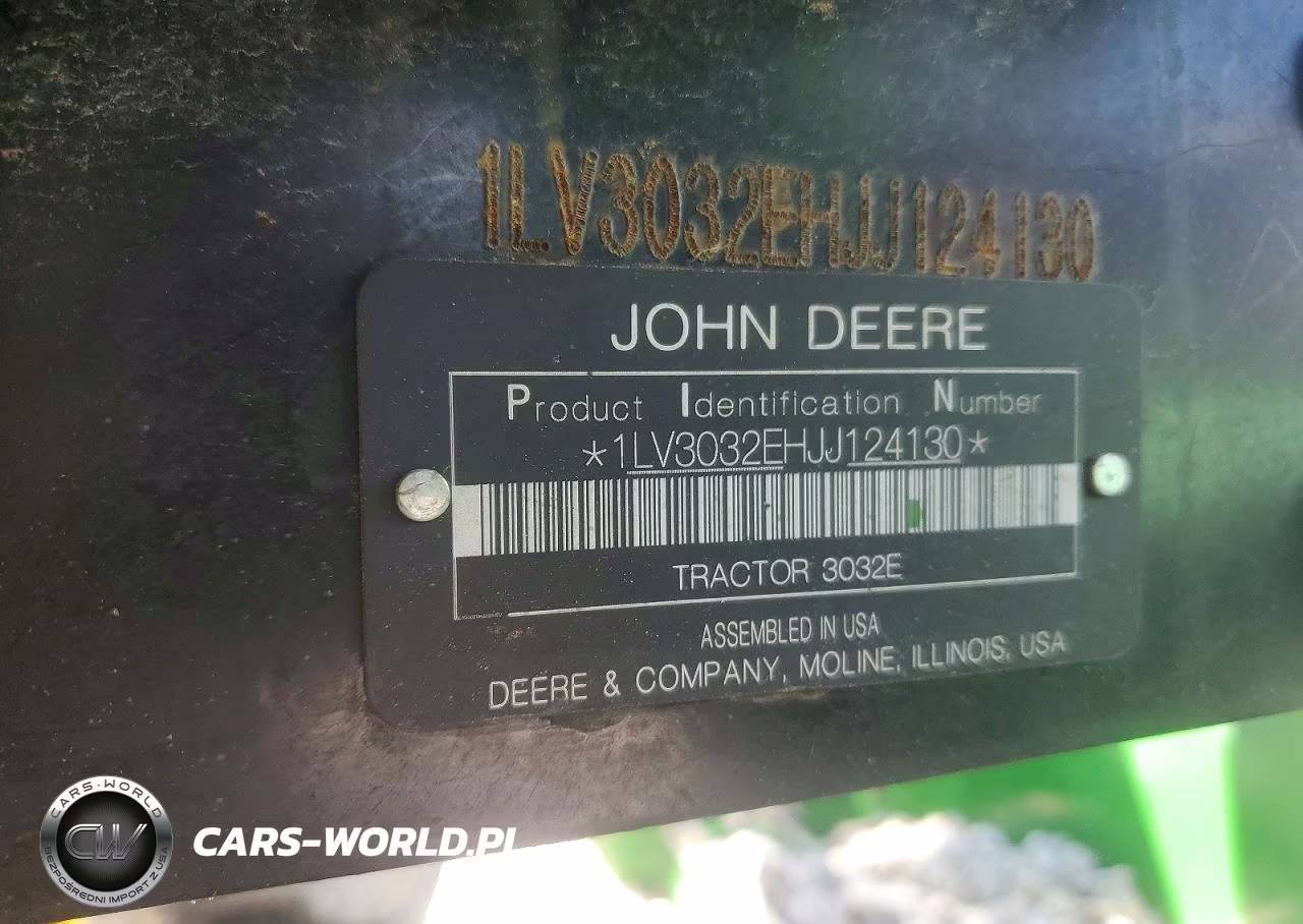 2018 John Deere 300E Tractor VIN:1LV3032EHJJ124130 - 10
