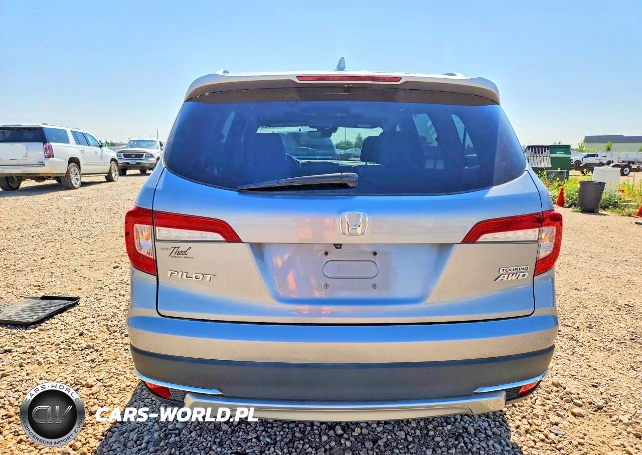 2020 Honda Pilot Touring VIN:5FNYF6H96LB016569 - 6