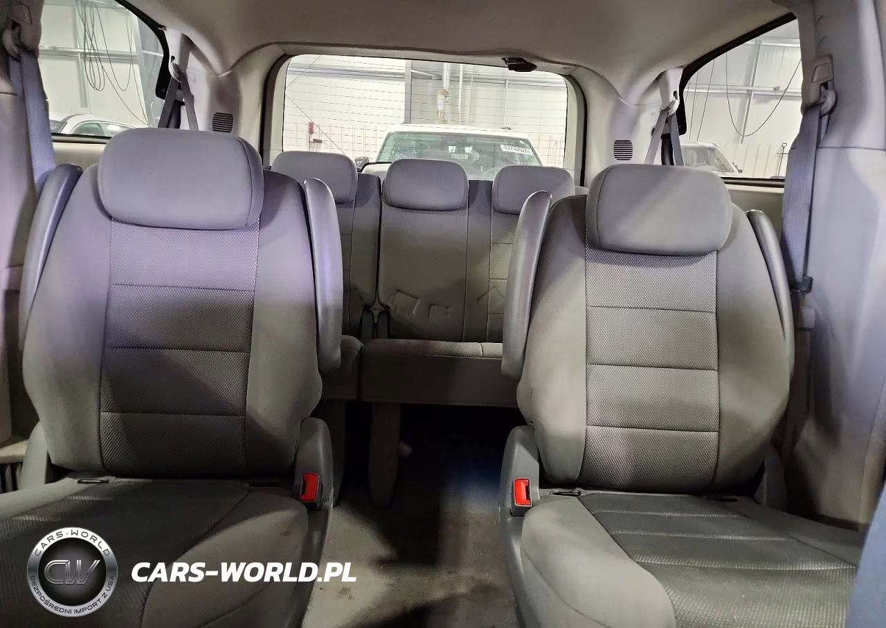 2008 Dodge Grand Caravan Sxt VIN:1D8HN54P18B100828 - 10
