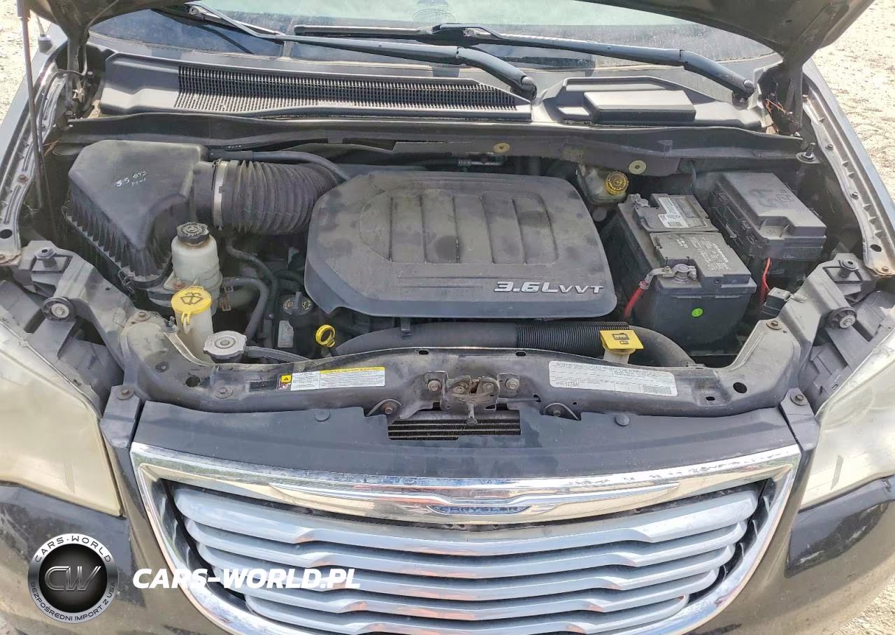 2011 Chrysler Town & Country Touring VIN:2A4RR5DG7BR770944 - 11
