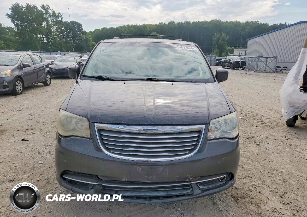 2011 Chrysler Town & Country Touring VIN:2A4RR5DG7BR770944 - 5