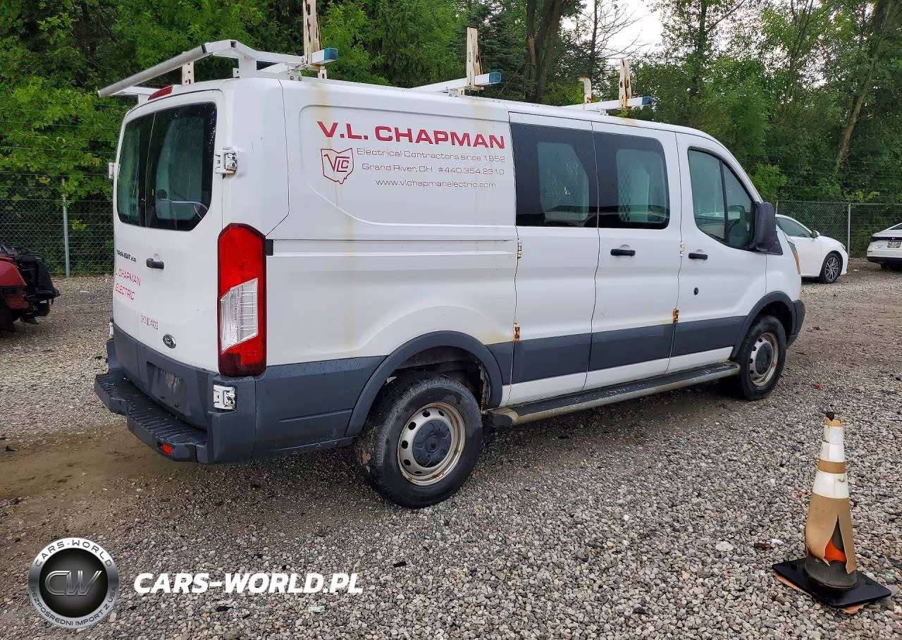 2015 Ford Transit 250 Delivery Van VIN:1FTNR1ZMXFKA77611 - 3