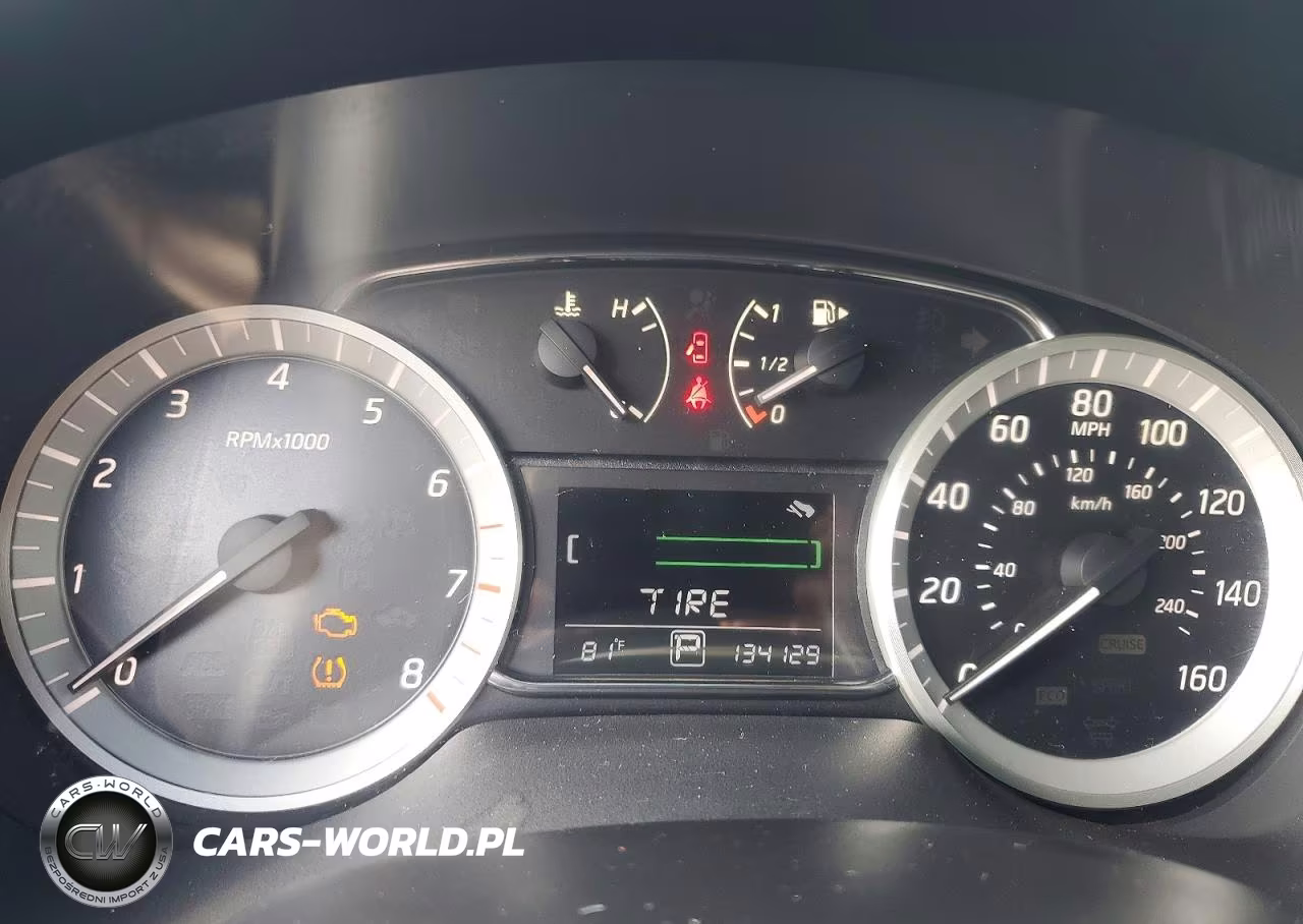 2015 Nissan Sentra Sv VIN:3N1AB7AP9FY382498 - 9