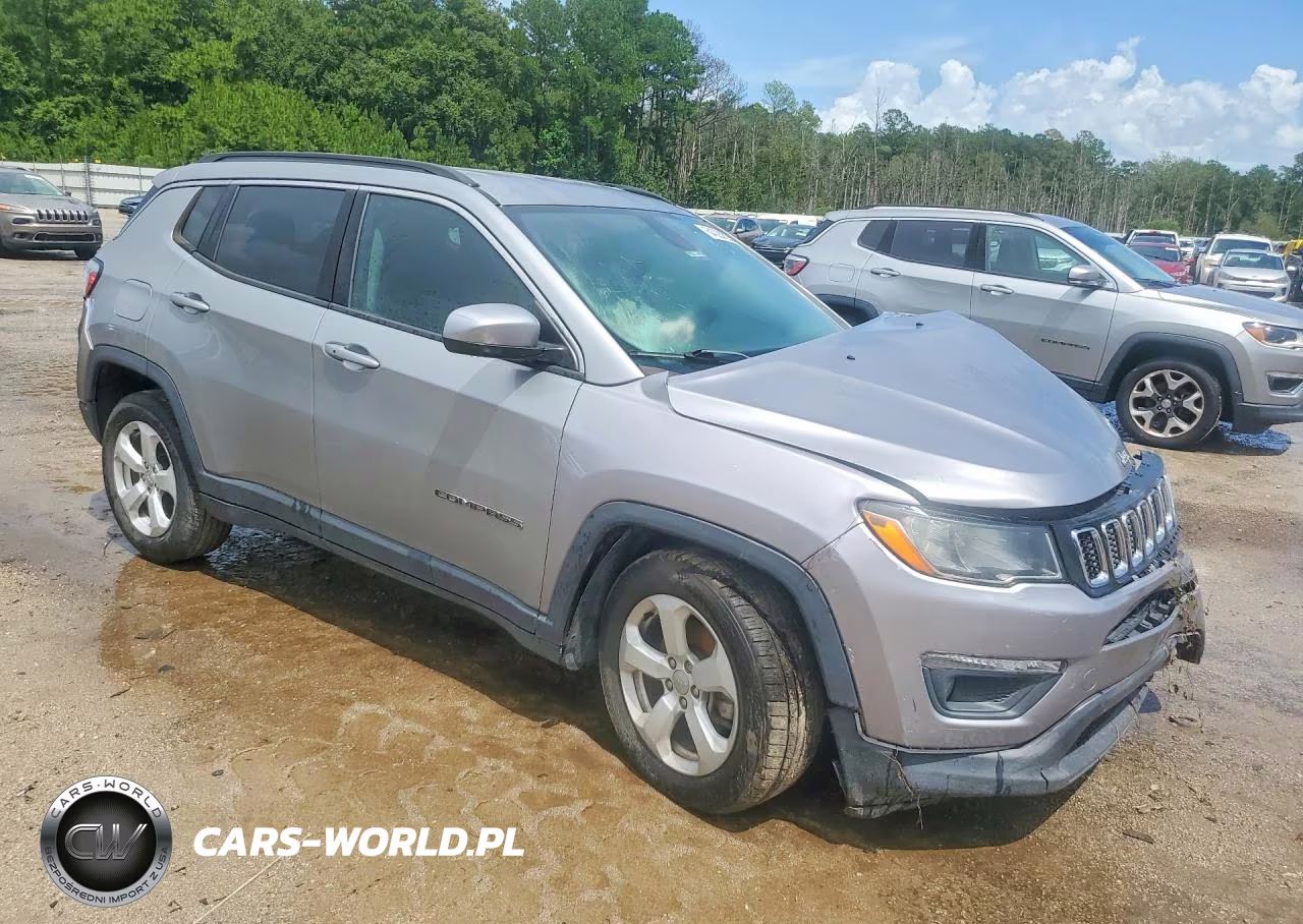 2020 Jeep Compass Latitude VIN:3C4NJCBB5LT121536 - 4