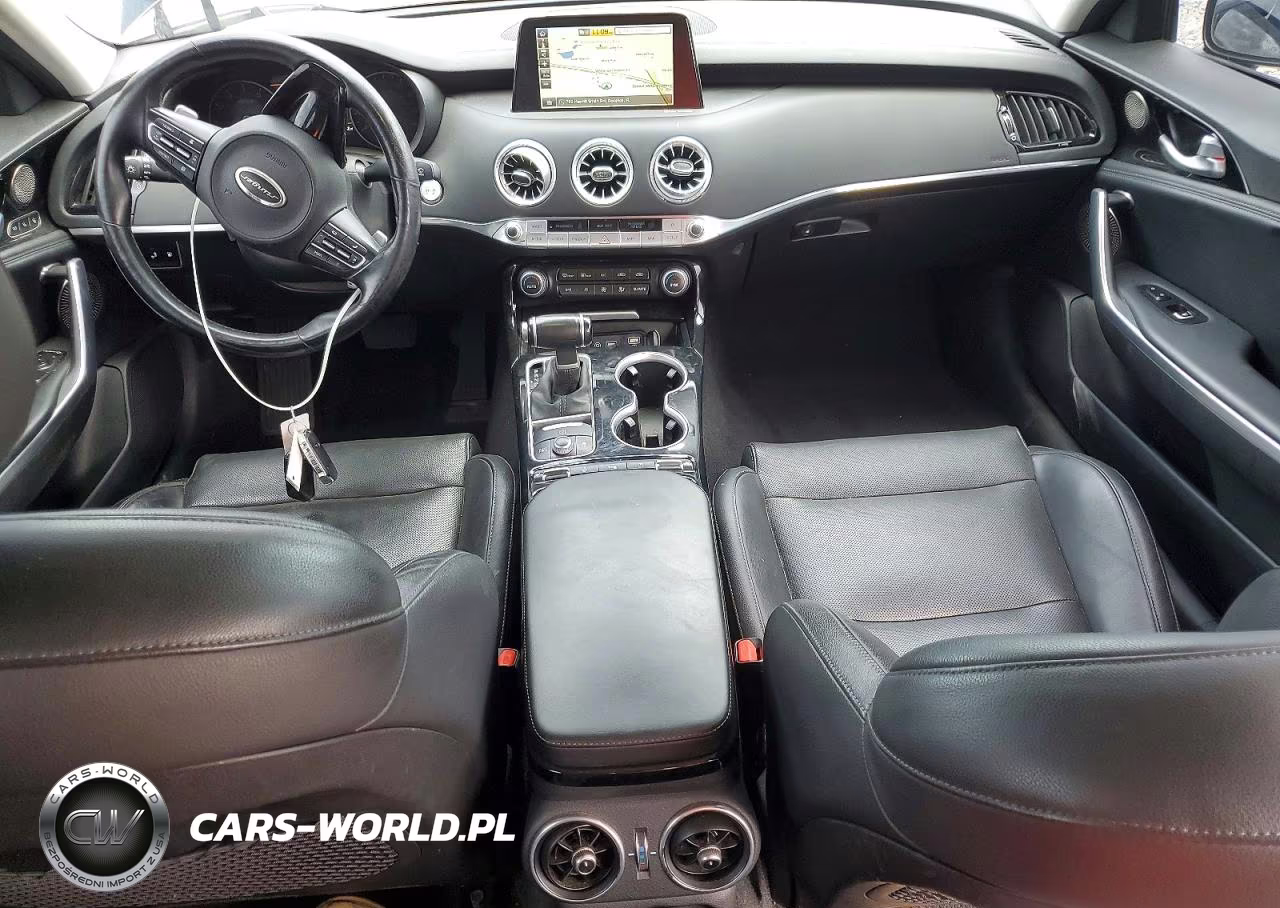 2018 Kia Stinger Premium VIN:KNAE25LA4J6012228 - 8