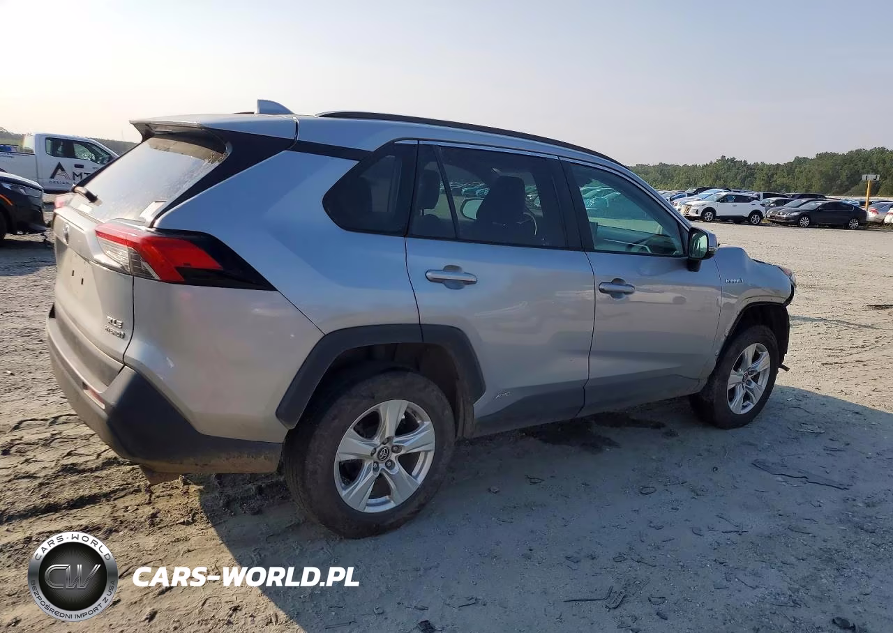 2020 Toyota Rav4 Hybrid Xle VIN:2T3RWRFV7LW050861 - 3