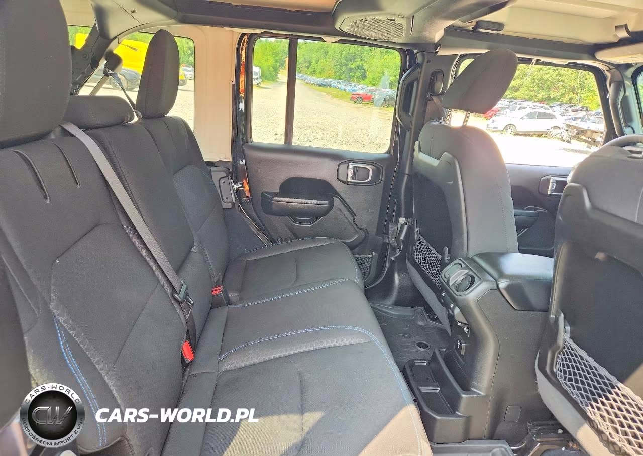 2024 Jeep Wrangler Rubicon 4Xe VIN:1C4RJXR60RW127913 - 10