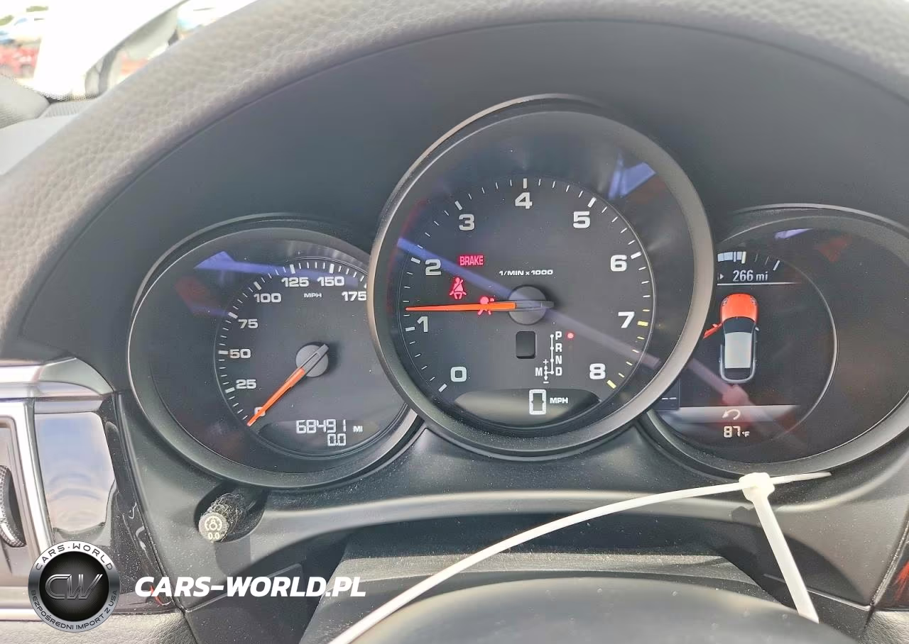 2018 Porsche Macan VIN:WP1AA2A51JLB22369 - 9