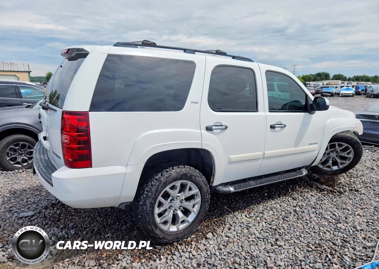 2008 Chevrolet Tahoe K1500 VIN:1GNFK13068R185465 - 3