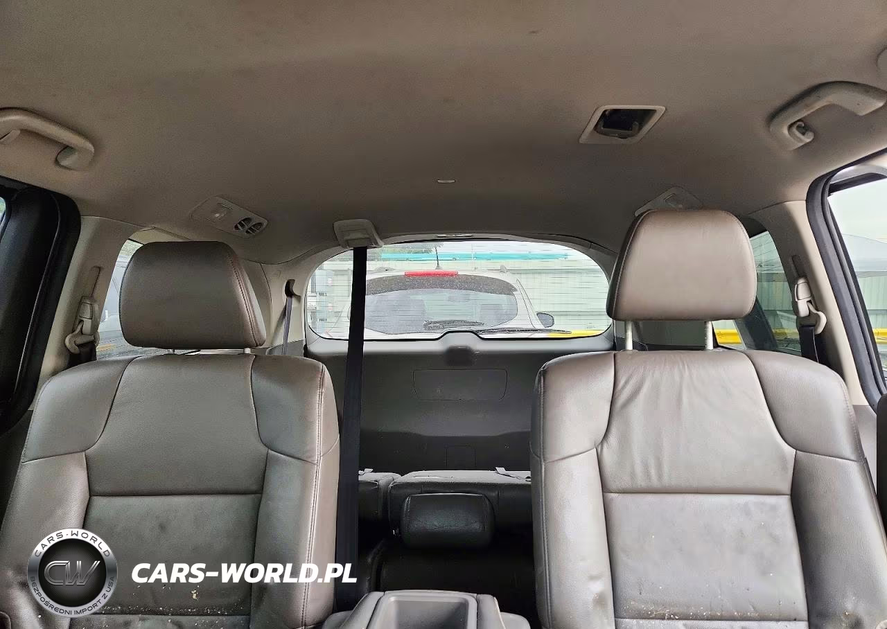 2013 Honda Odyssey Touring VIN:5FNRL5H90DB071009 - 10