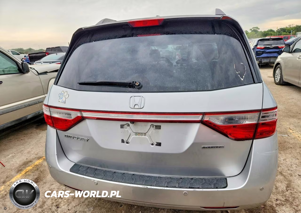 2013 Honda Odyssey Touring VIN:5FNRL5H90DB071009 - 6