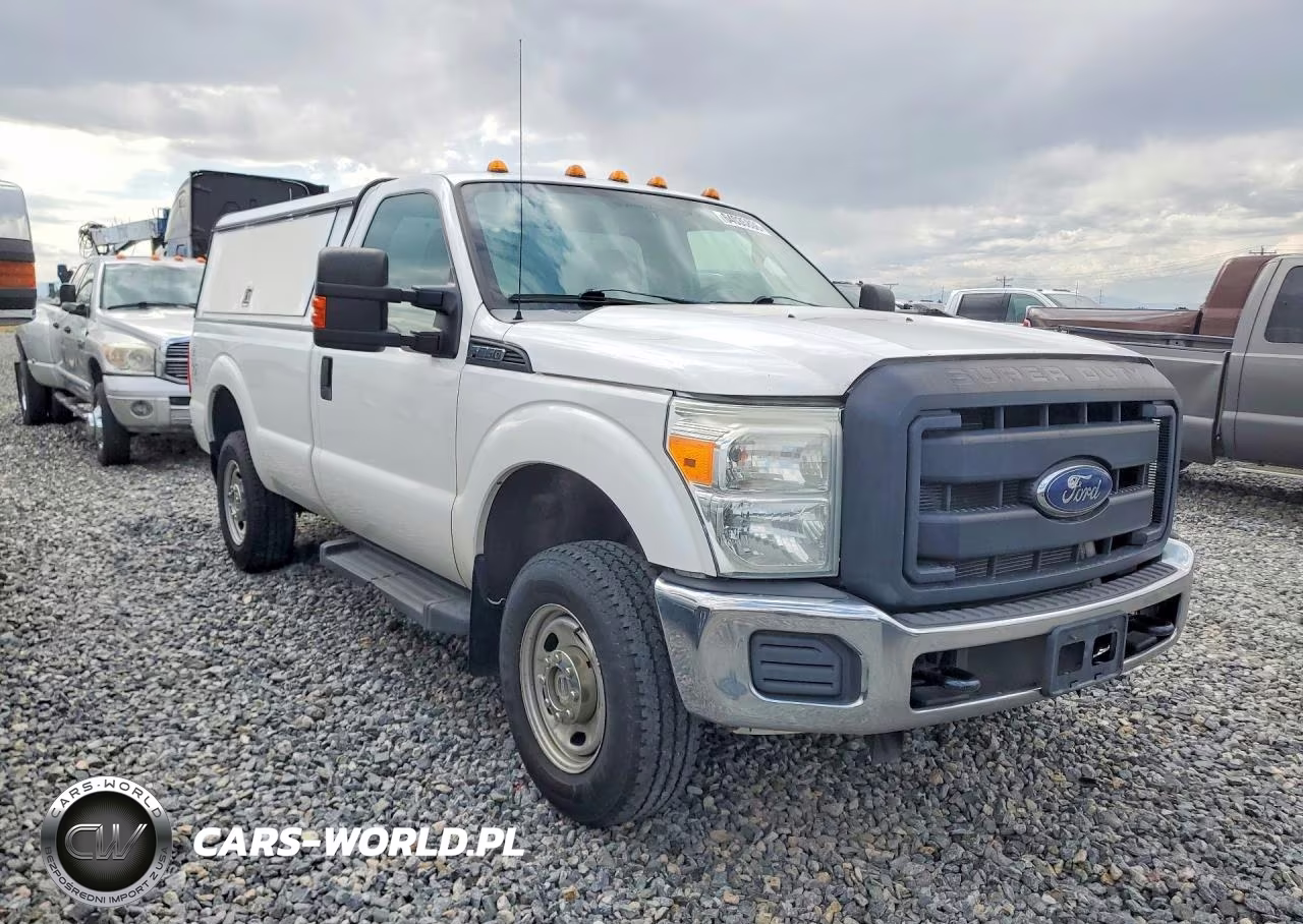 2013 Ford F250 Super Duty VIN:1FTBF2B60DEB74132 - 4