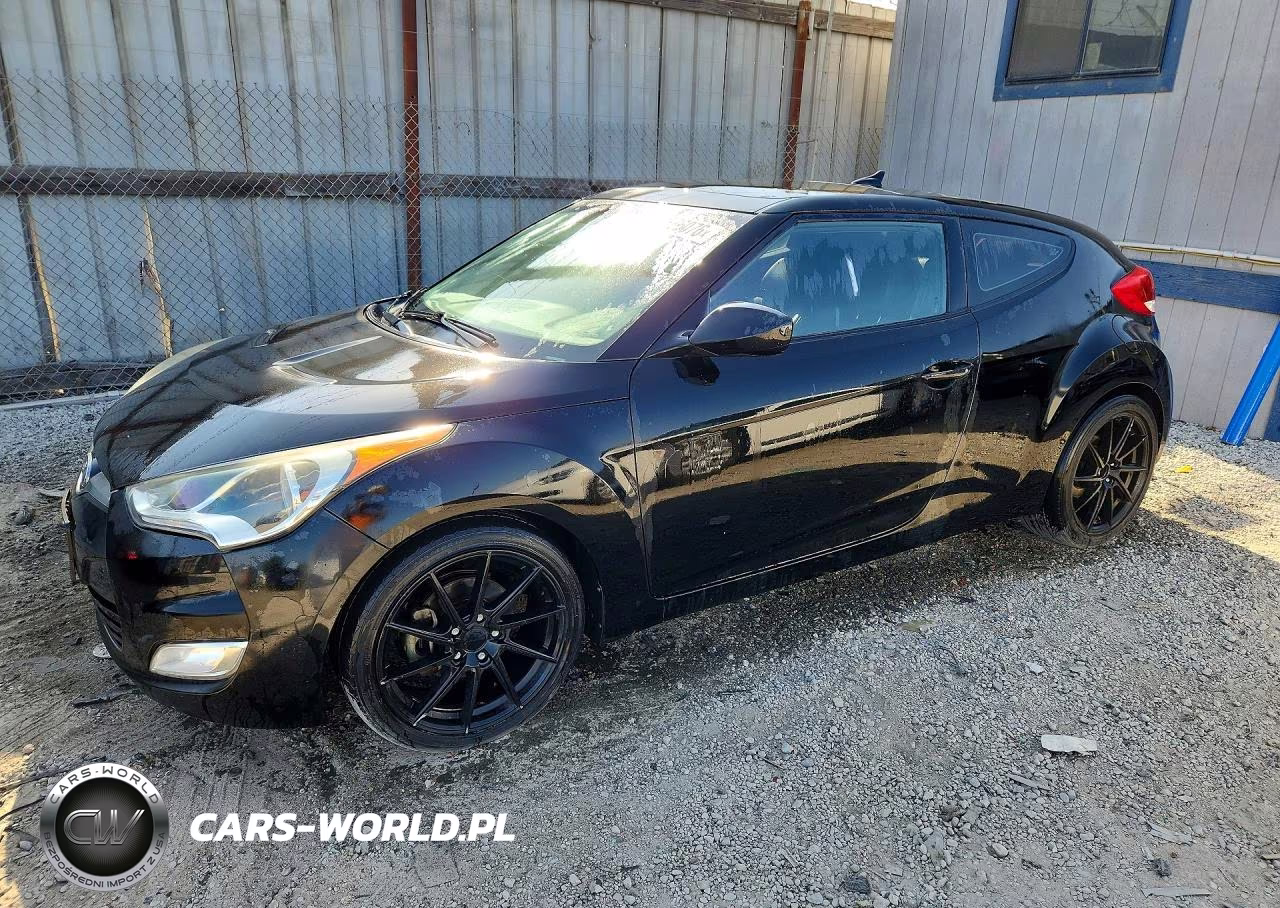 2013 Hyundai Veloster Base