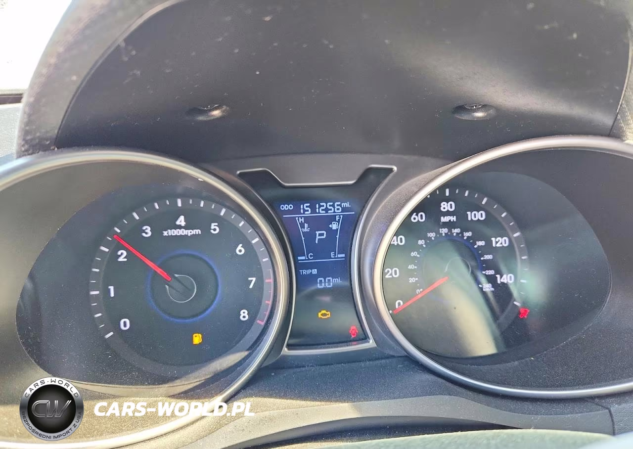 2013 Hyundai Veloster Base VIN:KMHTC6AD5DU144436 - 9
