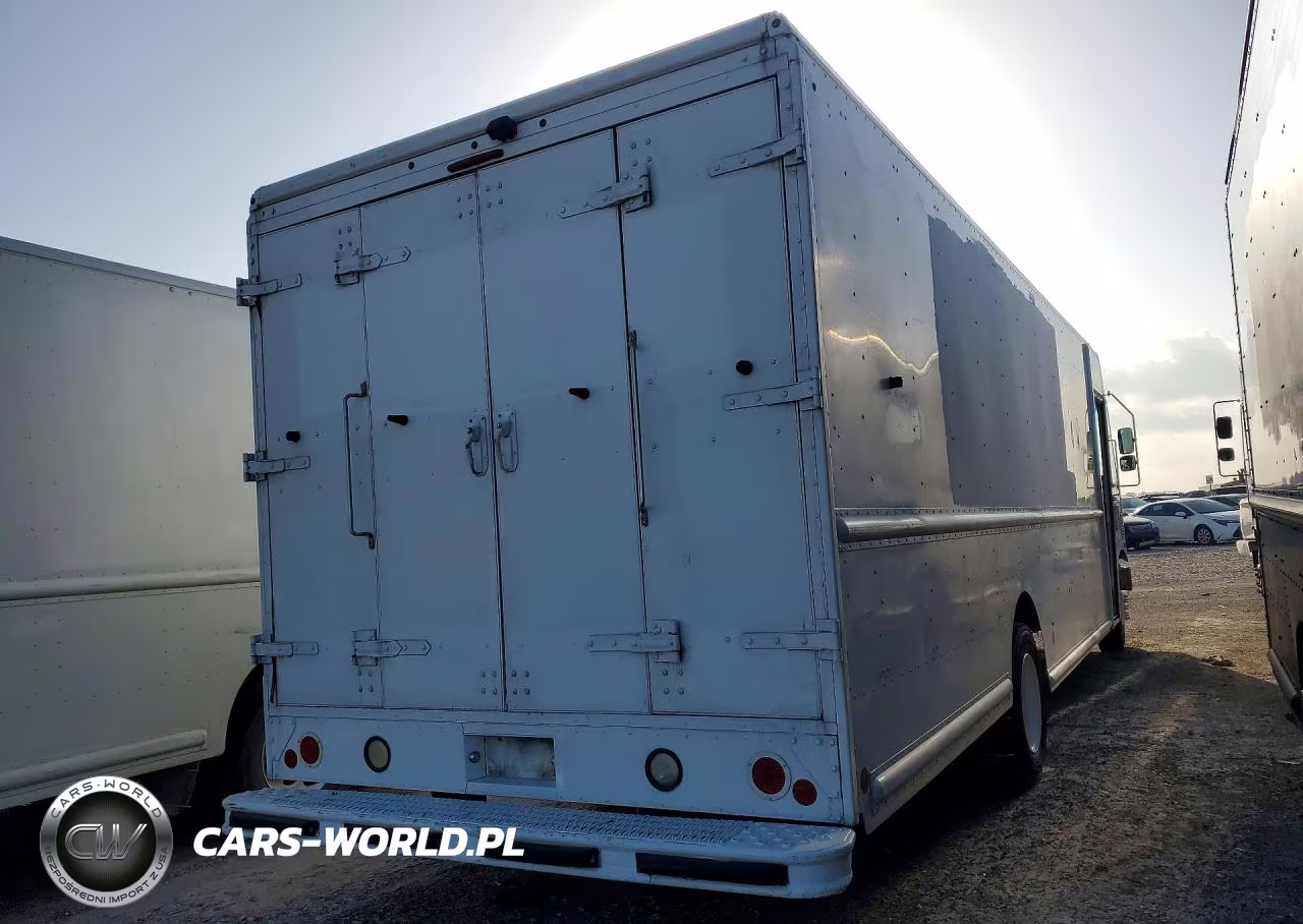 2012 Ford F59 Delivery Truck VIN:1F66F5KY8C0A07147 - 3