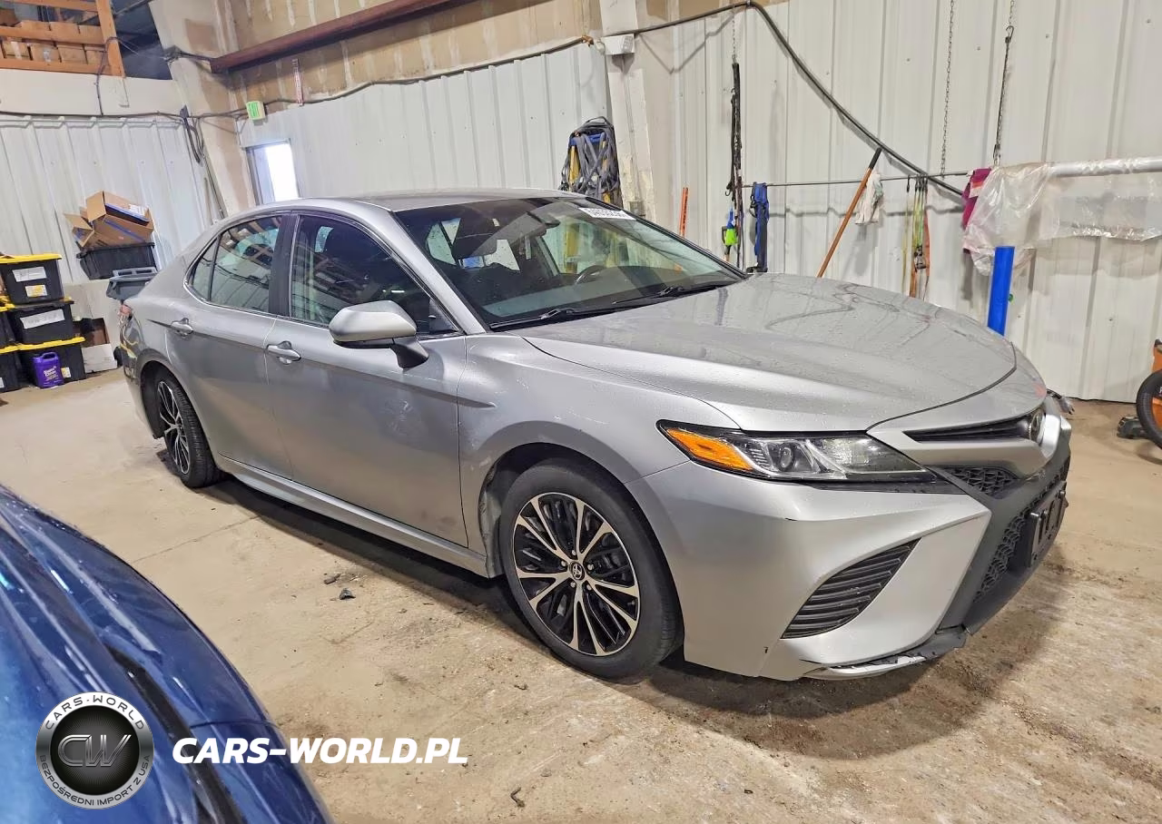 2019 Toyota Camry Se VIN:4T1B11HK2KU216604 - 4