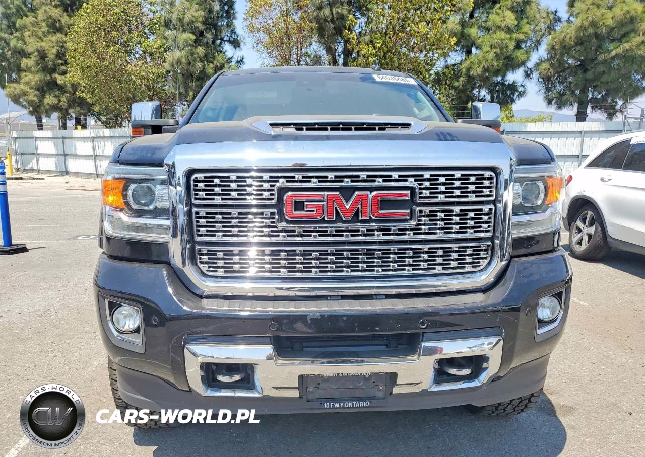 2019 GMC Sierra K2500 Denali VIN:1GT12SEY7KF168548 - 5
