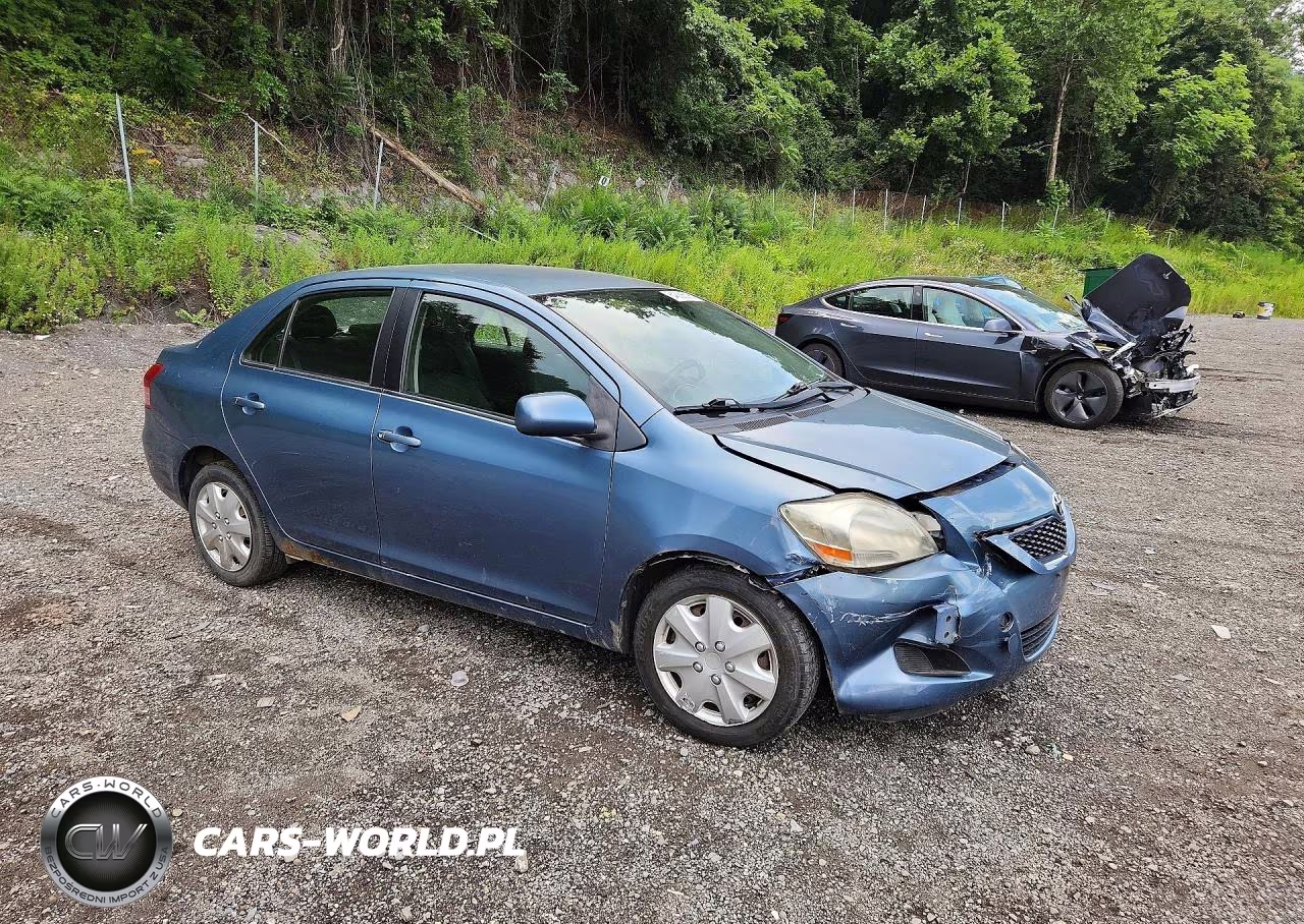 2012 Toyota Yaris Fleet VIN:JTDBT4K33CL010989 - 4