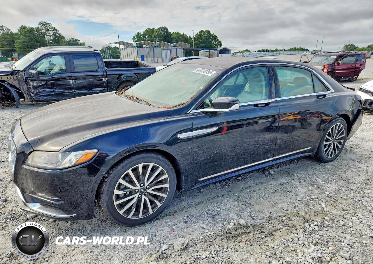 2017 Lincoln Continental Select