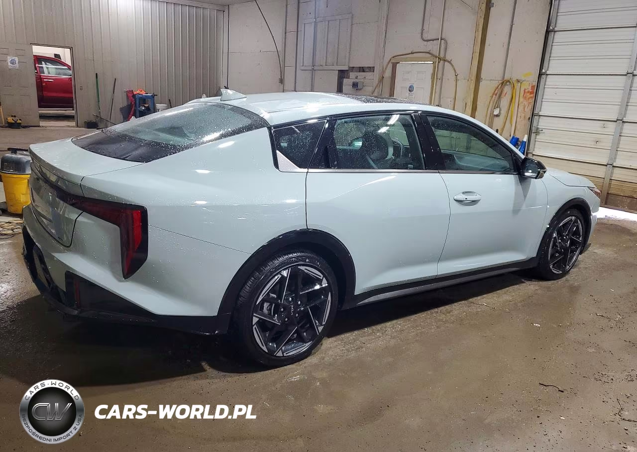 2025 Kia K4 Gt Line VIN:3KPFW4DE0SE263542 - 3