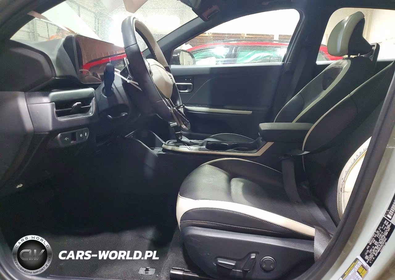 2025 Kia K4 Gt Line VIN:3KPFW4DE0SE263542 - 7