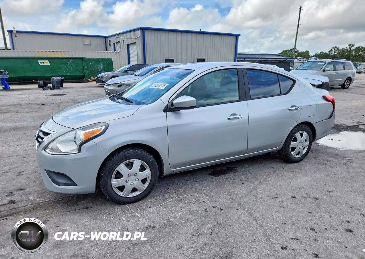 2019 Nissan Versa Sv – zdjęcie 1 z 12