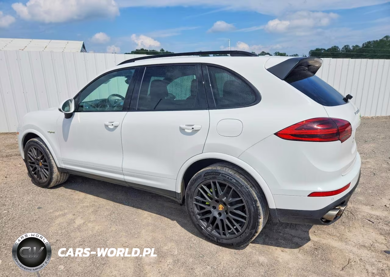2017 Porsche Cayenne Se Hybrid Platinum VIN:WP1AE2A2XHLA68929 - 2