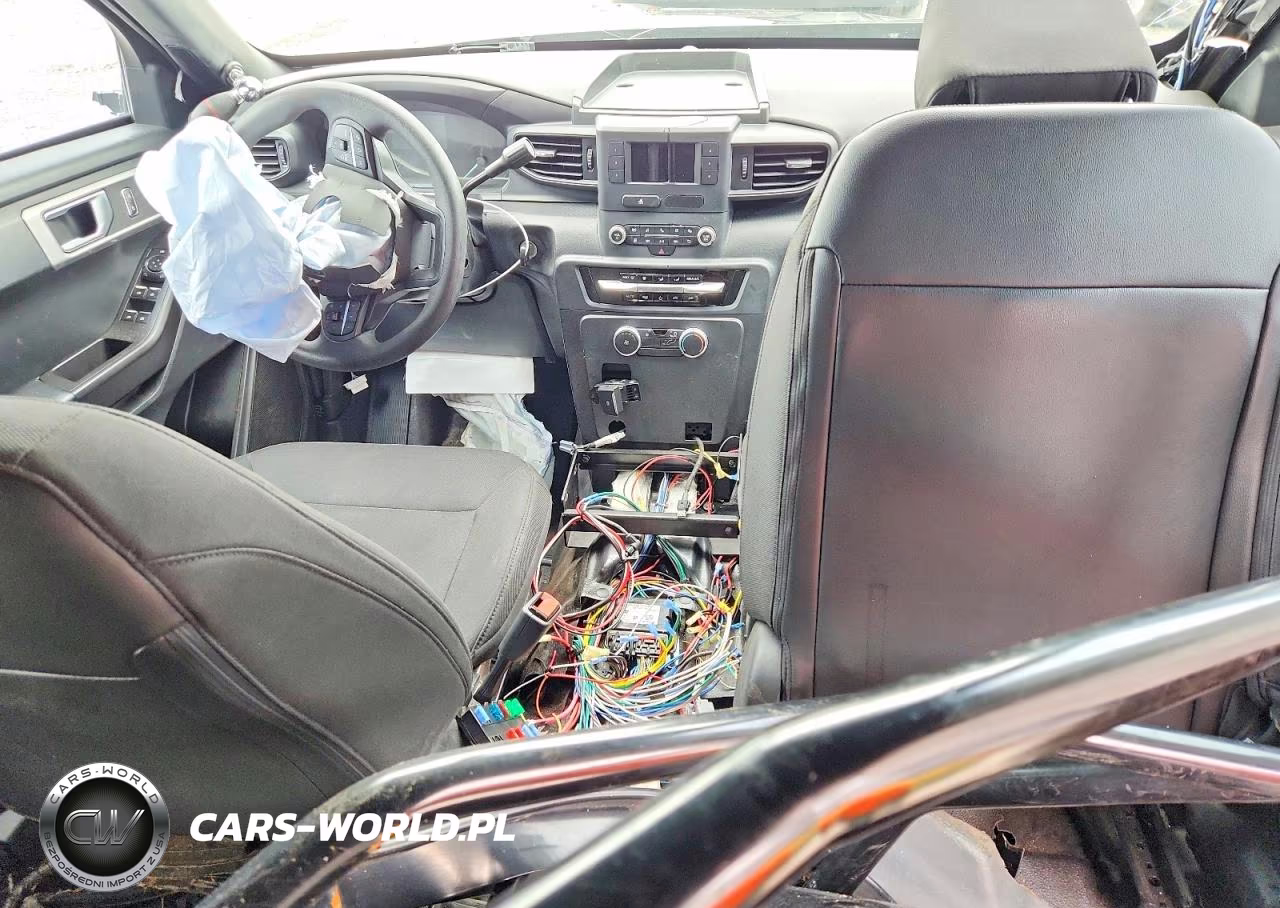 2022 Ford Explorer Police Interceptor VIN:1FM5K8AB4NGA54569 - 8