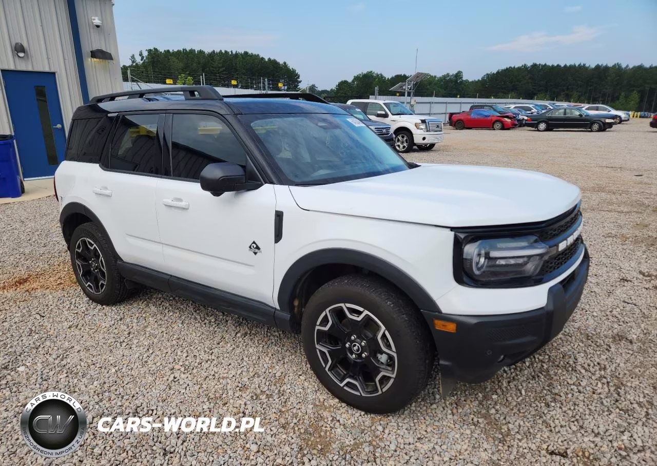 2025 Ford Bronco Sport Outer Banks VIN:3FMCR9CN9SRE83873 - 4
