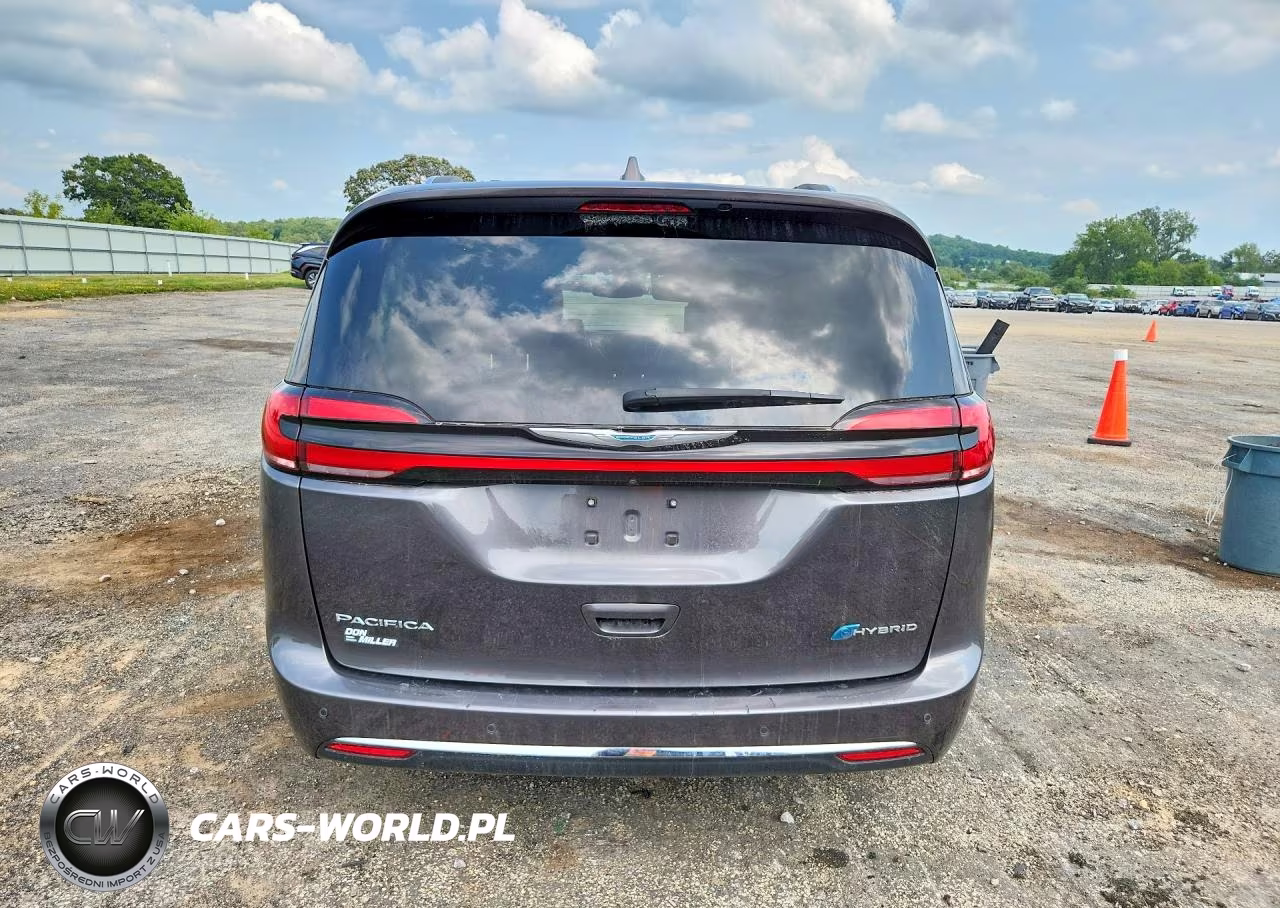 2021 Chrysler Pacifica Hybrid Limited VIN:2C4RC1S7XMR514013 - 6