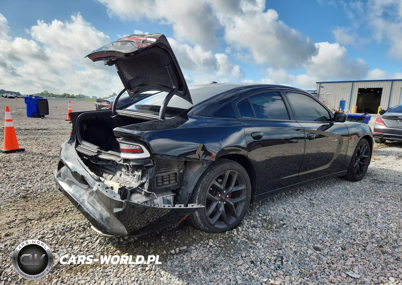 2019 Dodge Charger Sxt VIN:2C3CDXBGXKH657671 - 3