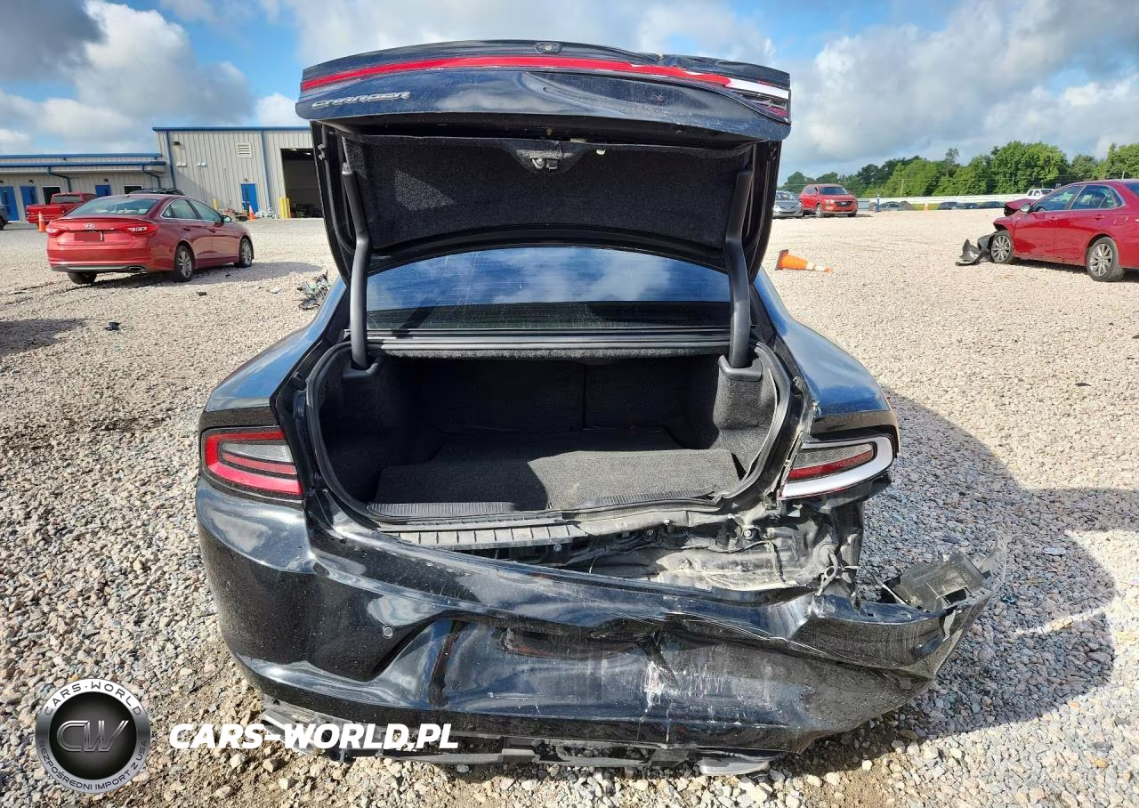 2019 Dodge Charger Sxt VIN:2C3CDXBGXKH657671 - 6