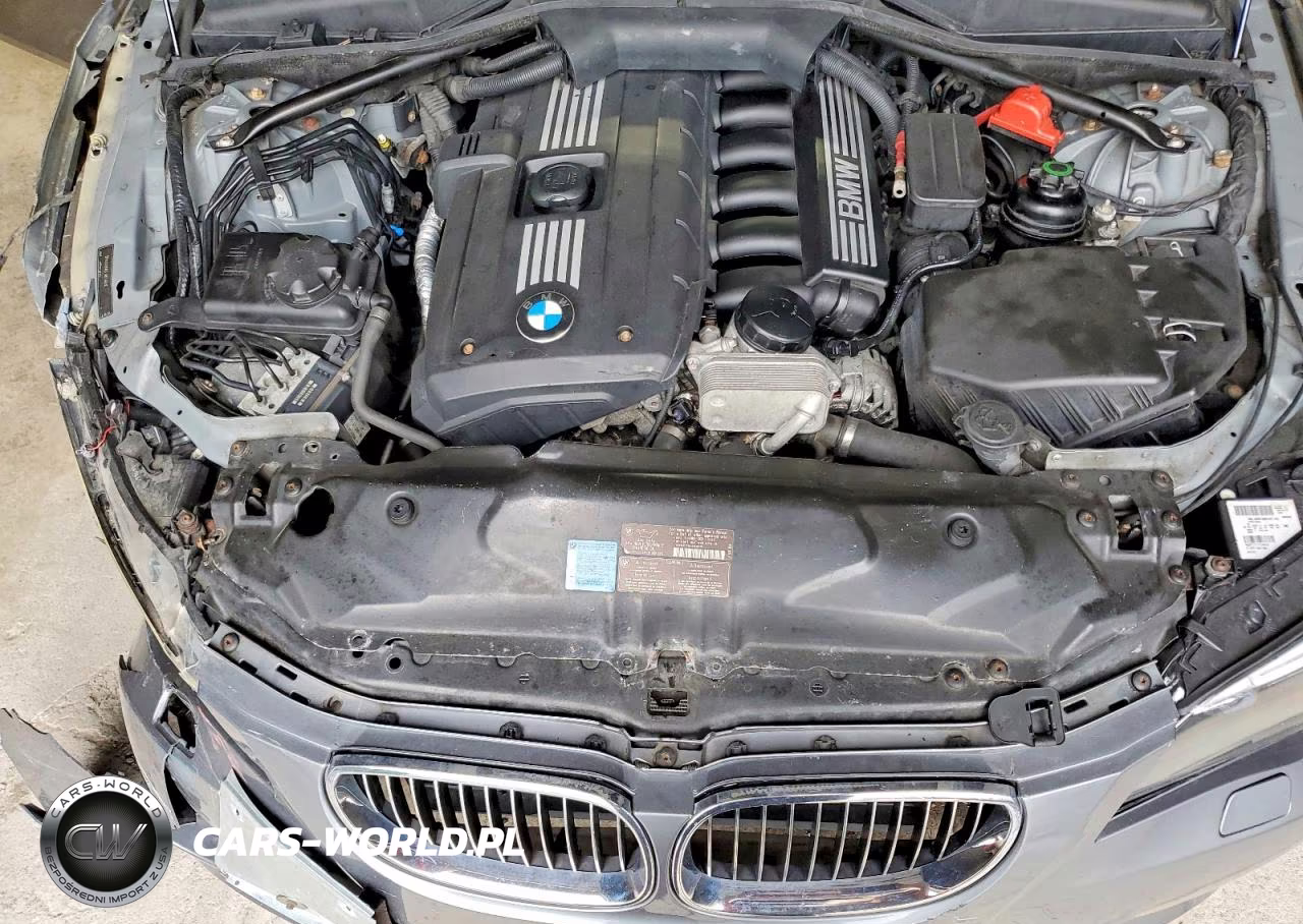 2010 BMW 528 Xi VIN:WBANV1C50AC445453 - 11
