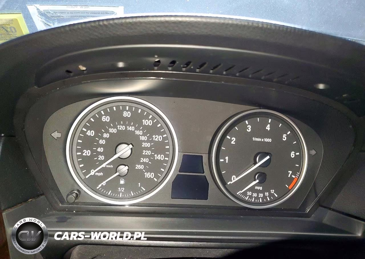 2010 BMW 528 Xi VIN:WBANV1C50AC445453 - 9