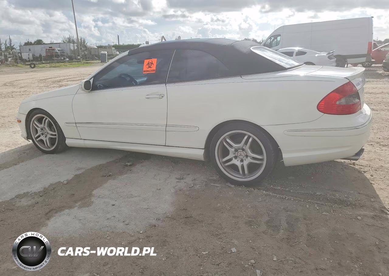 2008 Mercedes-Benz Clk 550 VIN:WDBTK72F78T094128 - 2