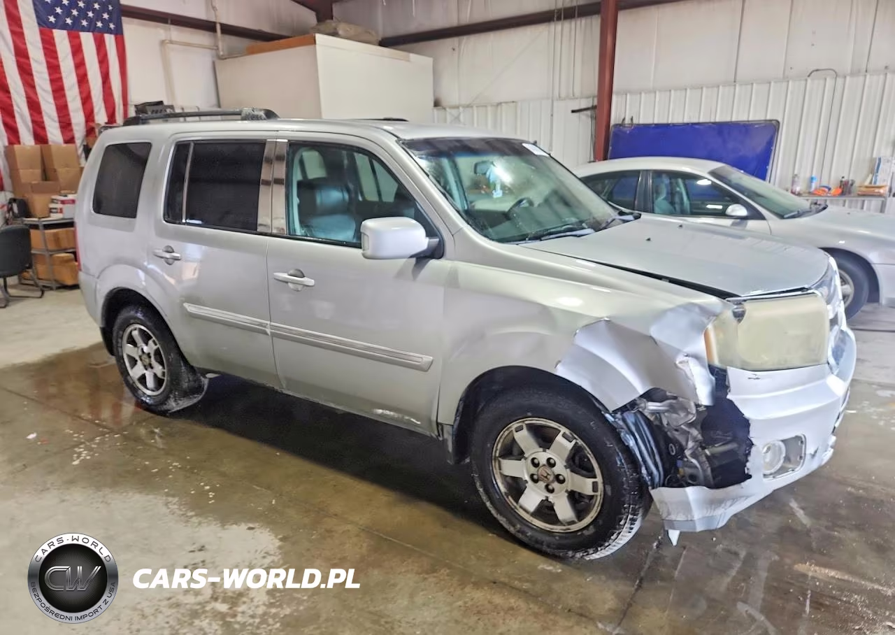 2010 Honda Pilot Touring VIN:5FNYF4H96AB035883 - 4