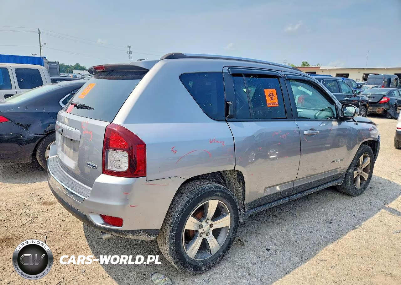 2017 Jeep Compass Latitude VIN:1C4NJCEB4HD169277 - 3